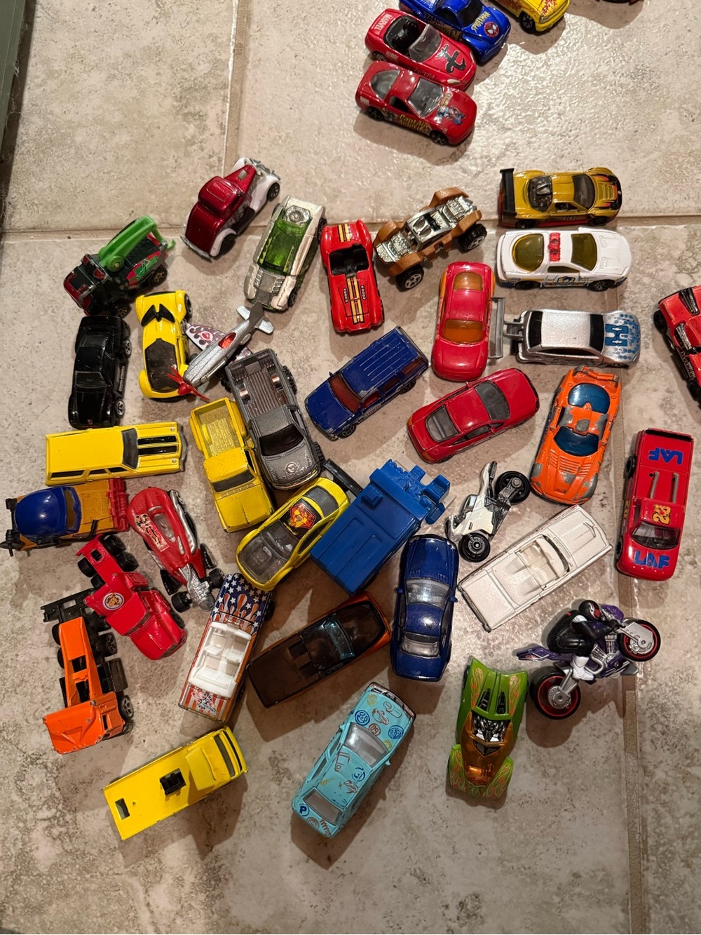 Vintage Hot Wheels Matchbox Car lot 2000s 90s 80s Marvel Cars